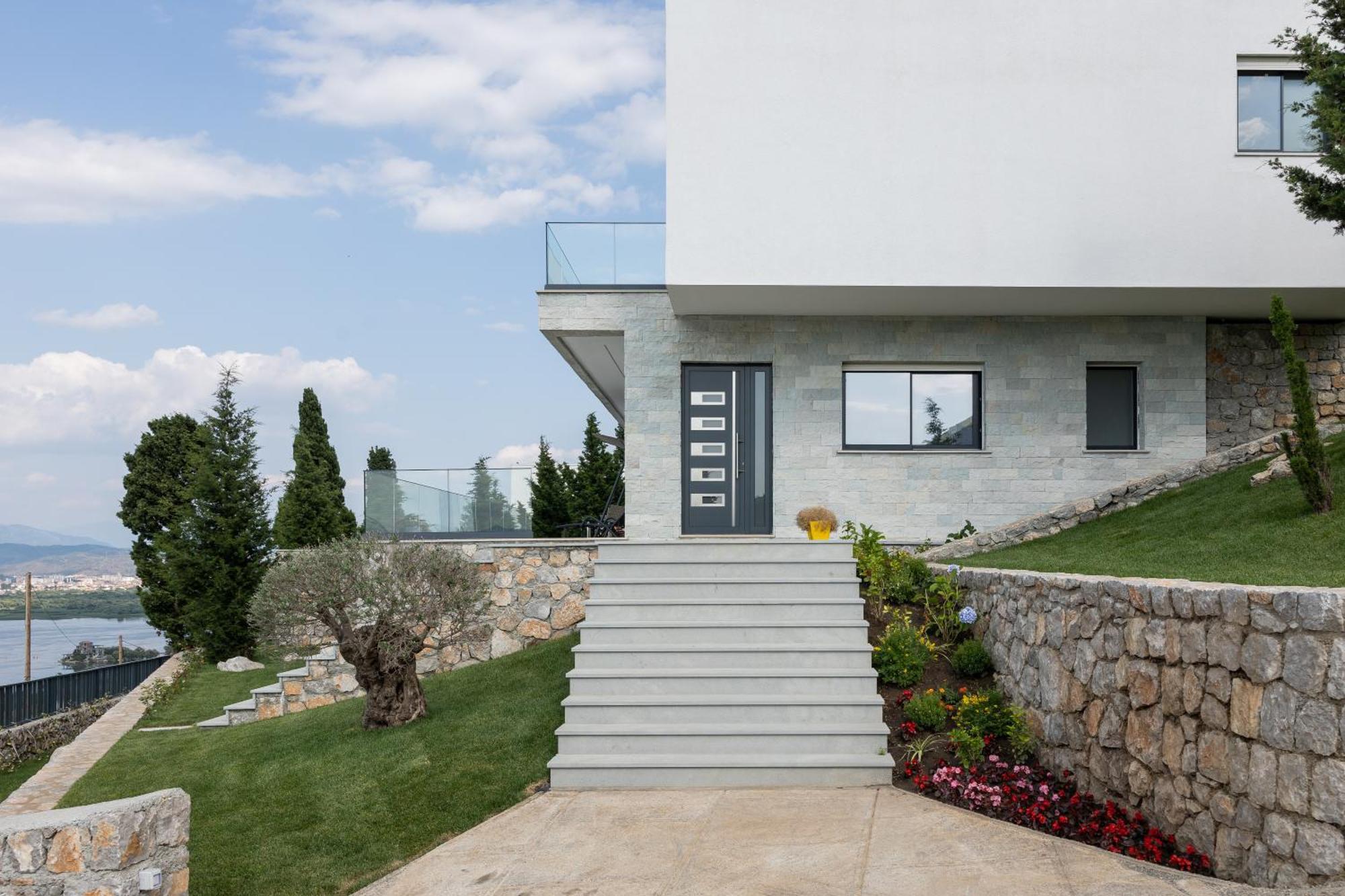 The Luxury Villa Shiroka ภายนอก รูปภาพ